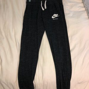 Nike Sweatpants